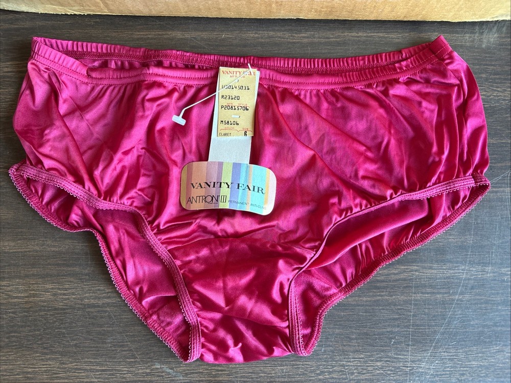 Vanity Fair Nylon Antron III Claret Panties Vintage Satin Panty NWT Anti-Cling 6