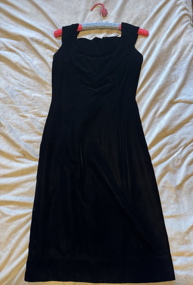 Gigi Young Black 1950s Vintage Silk Circle Dress Size M