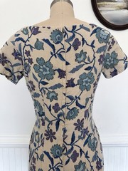 Vintage 1950s/1960s Tapestry Like Floral Wiggle Dress