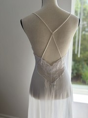 VTG 70s Barbizon White Lace Maxi Nightgown Slip S Fairy Whimsi Feminine Bridal