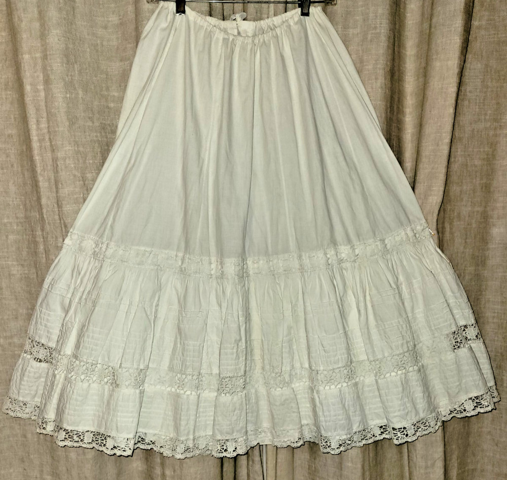 Antique Edwardian Cotton Pintucked Cluny Lace Petticoat S/M