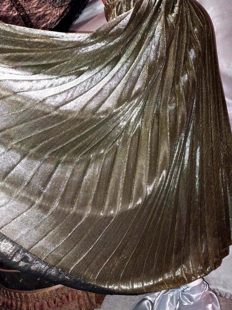 VTG Y2K SILKY GOLD FOIL SHINY SATIN CRYSTAL PLEATS SKIRT SWEEP FLARE M – XL
