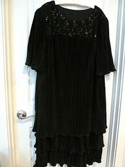 Vintage 1980s-1990s Black Dress CRYSTAL PLEATS Floating Hem Sequined lace 2X-3X