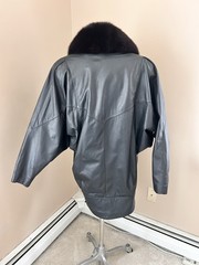 Vintage 1980s Jacqueline Ferrar Black Leather Coat Fox Fur Trim Size M