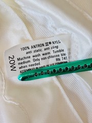 VTG OFF WHITE GLAMOROUS BOMBSHELL ANTRON NYLON FULL SLIP*LADIES PLUS SIZE 20W