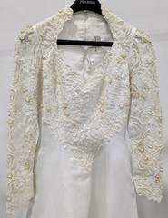 Vintage Mary’s White Long Sleeve Wedding Dress Ball Gown Pearls Sequins Sz 10