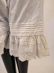 BEAUTIFUL VICTORIAN 19TH C WHITE BLOOMERS W EYELET RUFFLE BOTTOM LEGS 