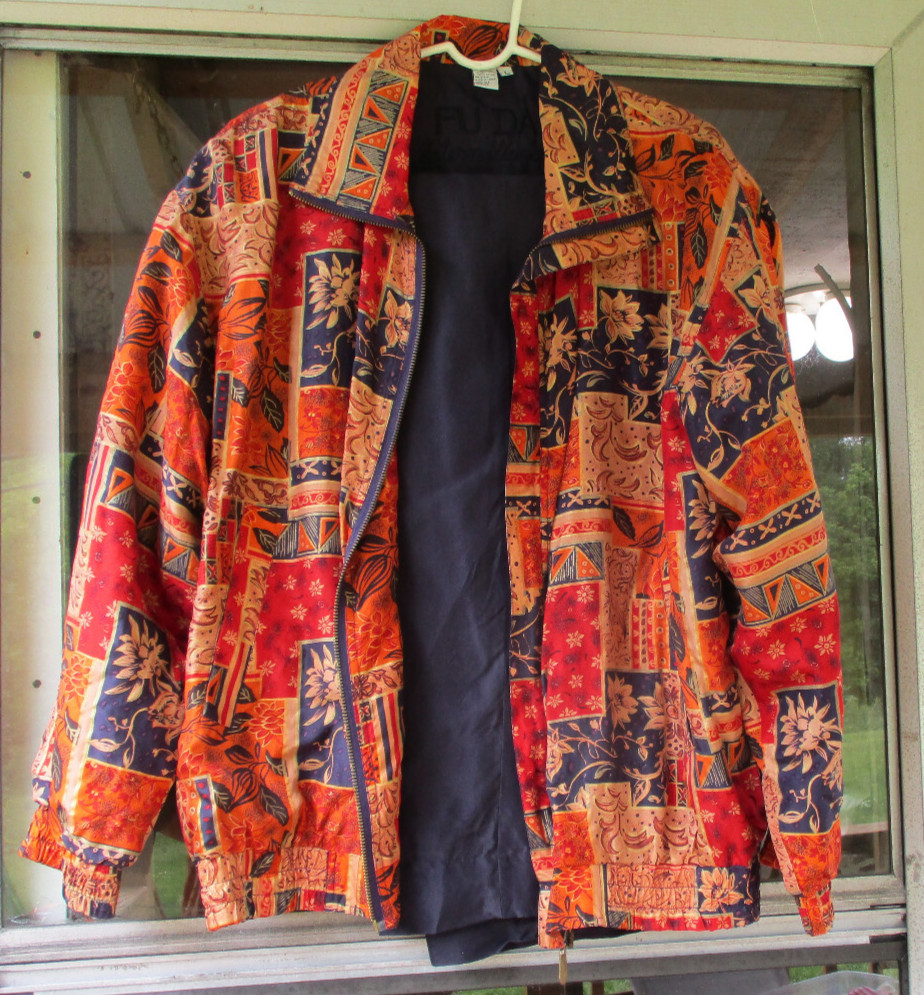 Fuda International Two piece Silk Jacket & Pants – Size Large