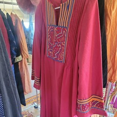 VINTAGE 1960S 1970S LOT, DRESSES,TOP, MINIS,BEADED, BOHO, GLAM (10) ITEMS IN LOT