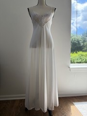 VTG 70s Barbizon White Lace Maxi Nightgown Slip S Fairy Whimsi Feminine Bridal