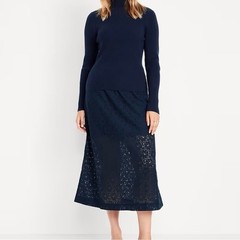 Old Navy – Navy Blue Lace Midi Skirt. Inside Lined 14.5″ in Length. NWT. Size M