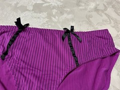 Vtg XOXO 5175-49 Silky Polyester Ribbon Hi-Leg Fuchsia Striped 9/2X Panties