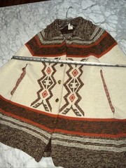 Vintage 1970s JC Penney Acrylic Knit Cape Poncho Heart Aztec Print Womens OSFA