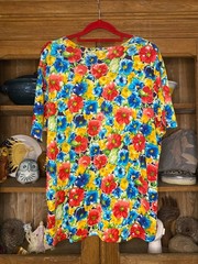 Bright Floral Top Size 12-14
