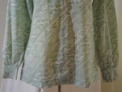 CLASSIC VINTAGE 60s MOD HIPPIE QUEEN CASUALS GREEN WHITE PAISLEY BLOUSE SHIRT L
