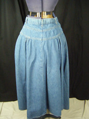 CANDIES Vtg 90s Blue Denim Western Cut Skirt-Waist 26.5″