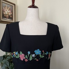 Donna Ricco Vintage Black Dress w Floral Front sz 10