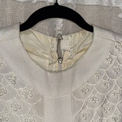 VTG 1960s Hand Made Cream Top Lined Sleeveless Darted Scalloped Fabric Dress XS