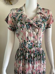 Vintage 1940s Floral Crepe Day Dress Big Collar Novelty Print Pink Blue Small
