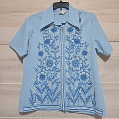 Vintage Women’s 100% Texturized Polyester Double Knit Floral Shirt Made In USA