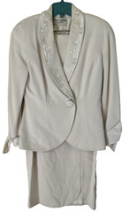 Daymor Couture Vtg Cream Skirt Suit Beaded Padded Shoulders MOB Size 6