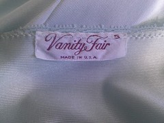Vtg 70s VANITY FAIR Ice Blue Silky Nylon Nightgown Robe Peignoir Set Lace Trim S