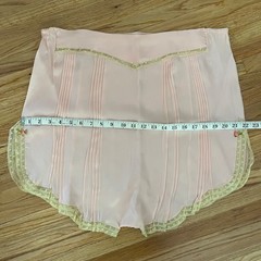 Vintage Sexy Lingerie 1930’s 40’s pink silky pants lace lingerie boudoir shorts