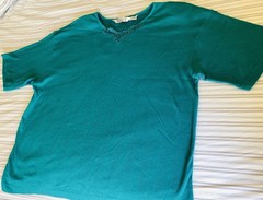 Women’s Size L Short Sleeve Teal Cotton Polyester Top 23” Chest 26” Long