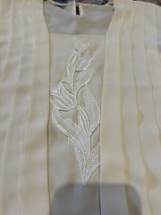 Fletcher Jones Stunning Cream Blouse With Appliqué Size 12