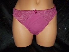 Sz8/9 XL Bikini Panty-Sexy Burgandy W/ Lace Sides Panties