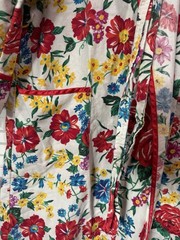 VTG Cotton Bathrobe~Floral~Red Rose Garden~Maxi-Length~Satin Trim Loungewear EUC