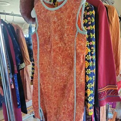 VINTAGE 1960S 1970S LOT, DRESSES,TOP, MINIS,BEADED, BOHO, GLAM (10) ITEMS IN LOT