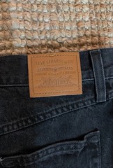 Levi’s 1980s Mom Shorts Women’s 25 High Rise Black Denim Regular Fit