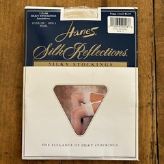 Vtg Hanes Silk Reflections Sz 1 (2) Pair Silky Stockings Sandalfoot Pearl