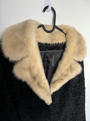 Swakara Geniune South-West African Vintage Karakul Lamb fur coat mink collar