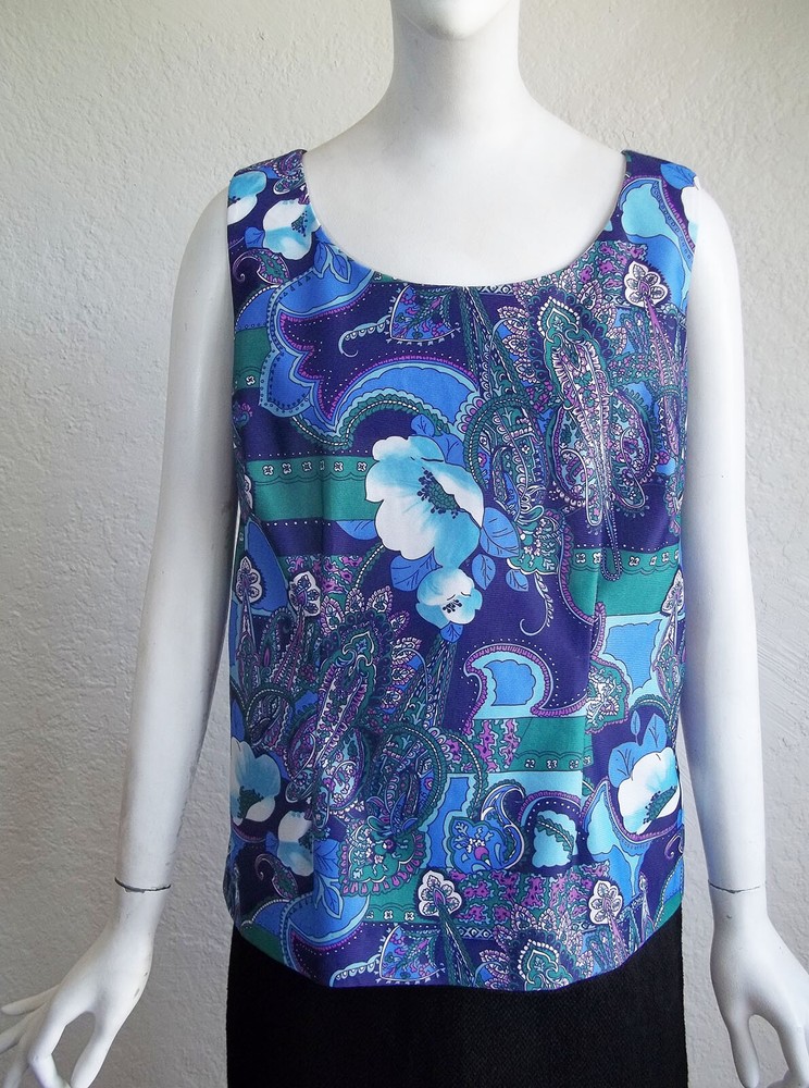 Vintage 70s Haute Hippie Dark Paisley Floral Scarf Print Polyester Nylon Top L