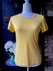Vintage 70s Jantzen Women’s Ringer Tee Size Medium Sunflower Yellow