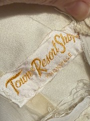 House of Bianchi Vintage Wedding Dress. FREE SHIPPING