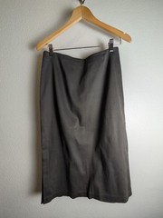 Vintage Guess Pencil Skirt With 11 Inch Side Slits And 28 Inch Length Size 29