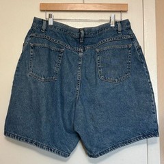 Wrangler for Women Vintage Denim Mom Jean Shorts Size 16-18