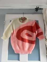 1970s Peach and Pink Psychedelic Swirl Pullover sweater