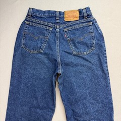 Vintage Levi’s 16505 Jeans Women Size 12 (27×30) Blue High Rise Mom Made in USA