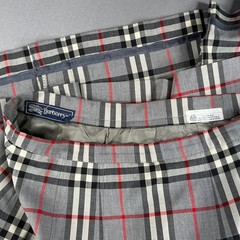 Burberrys Vintage Grey Nova Check Pleated Wool Skirt
