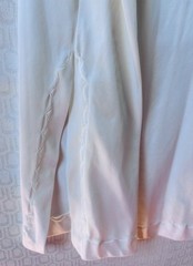 VTG OFF WHITE GLAMOROUS BOMBSHELL ANTRON NYLON FULL SLIP*LADIES PLUS SIZE 20W