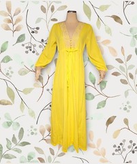 1960’s BUTTERFIELD 8 Brilliant Yellow Nightgown Ivory LACE Trim 1/2 Zip Sz Large