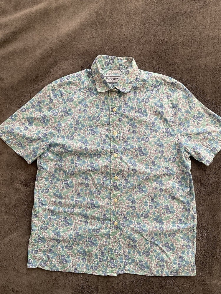 Vintage Burberrys of London Shirt Women’s Sz 42 Short Sleeve Floral Print France