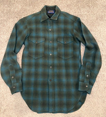 VTG 1960’S WOMEN’S PENDLETON WOOL LONG SLEEVE SHIRT SIZE SMALL 14.5