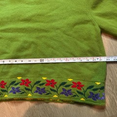 VTG 80’s United Colors of Benetton Sweater Wool Blend Green Italy cropped