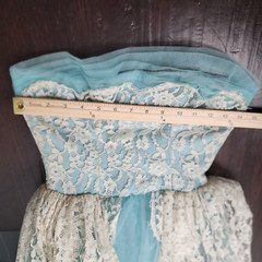 Vintage 1950s Strapless Turquoise Tulle Lace Prom Dress Cupcake Party Talon Zip