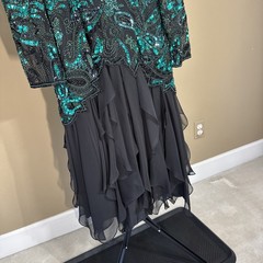 VTG Oleg Cassini Black tie Women’s Dress Black Teal Green Beaded Sequin Dress 6